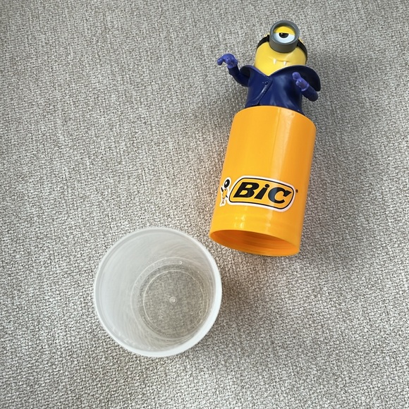 Minions pencil case - Picture 2 of 4